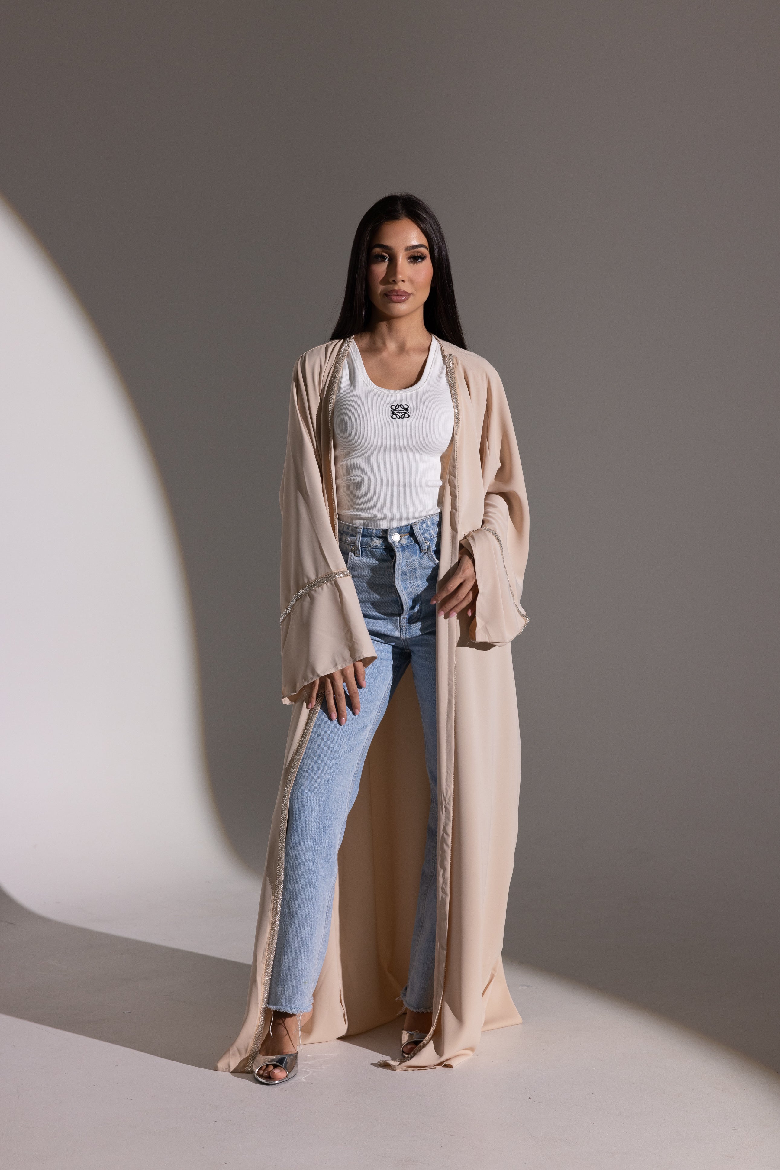 ALMAS open abaya