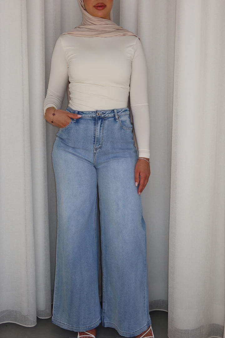 Ultra-Wide Stretchy Jeans