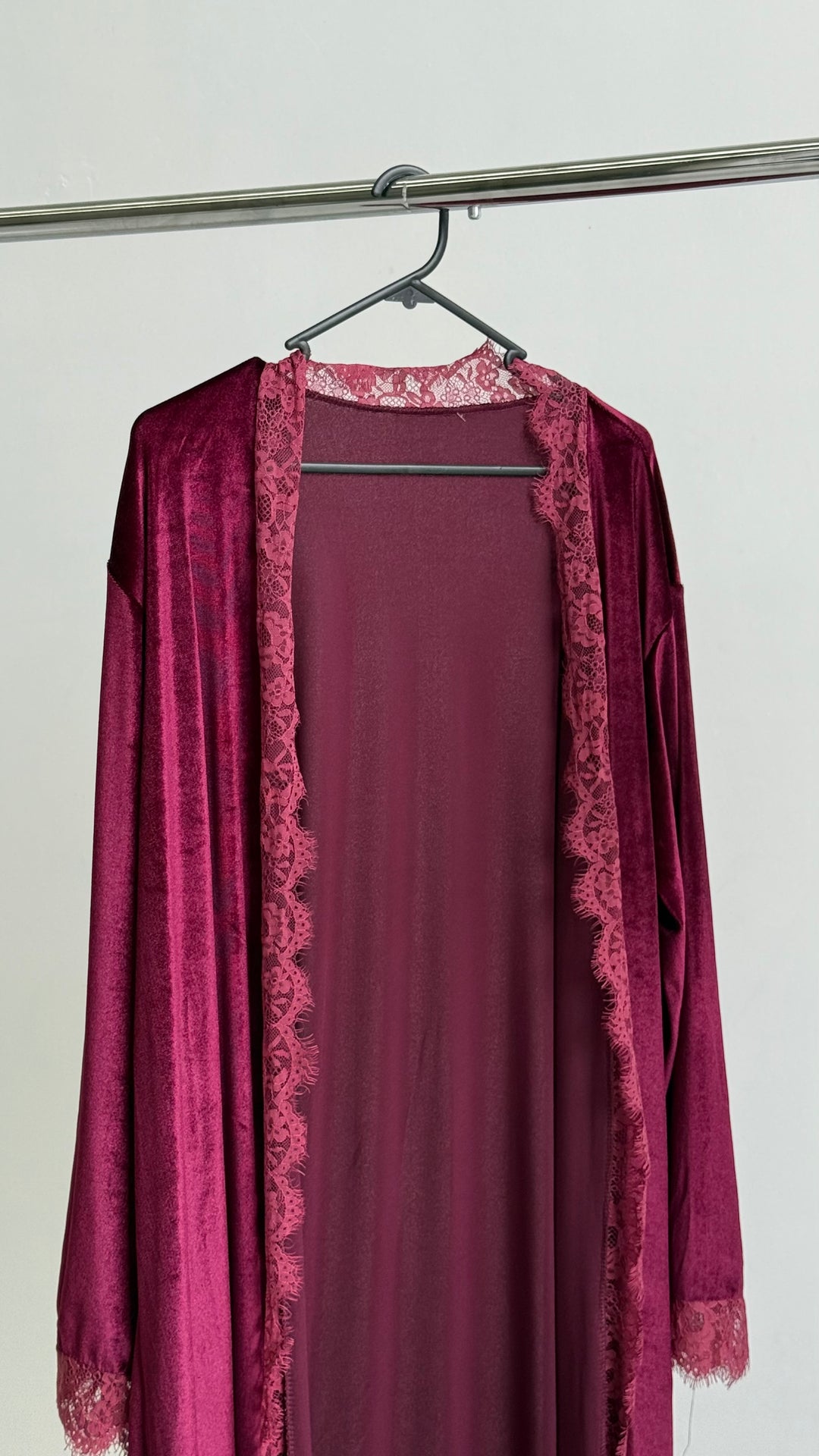 Velvet and Vine Lace Abaya