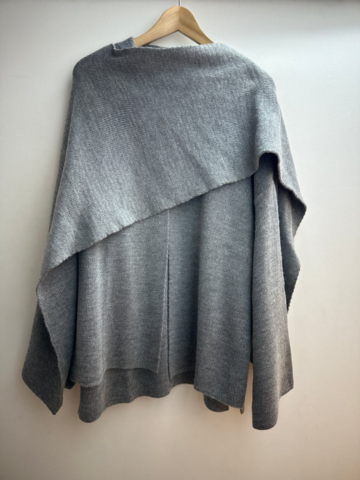 Mini Parisian Cape