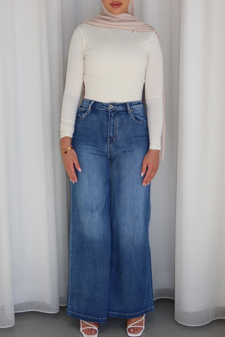 Ultra-Wide Stretchy Jeans