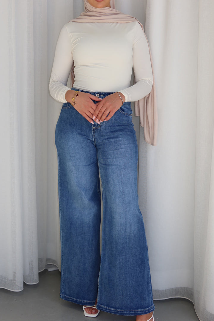 Ultra-Wide Stretchy Jeans