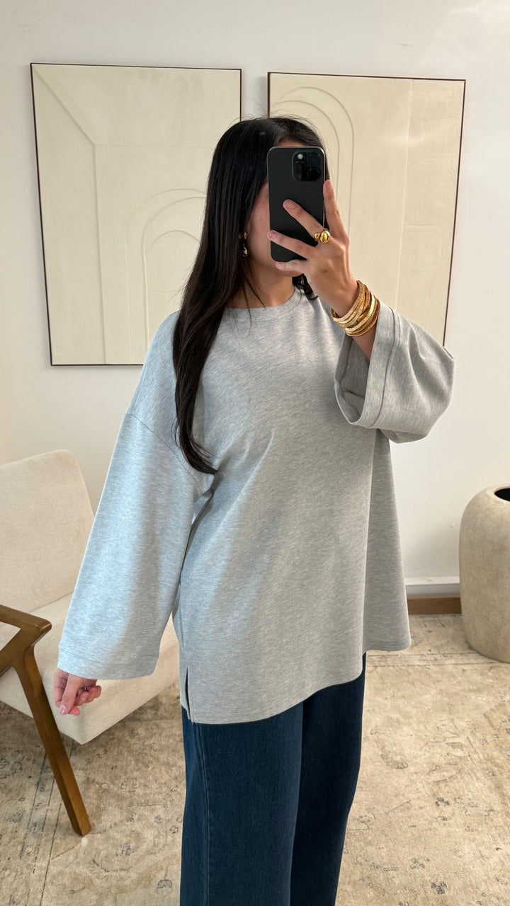 Essential Modest Top