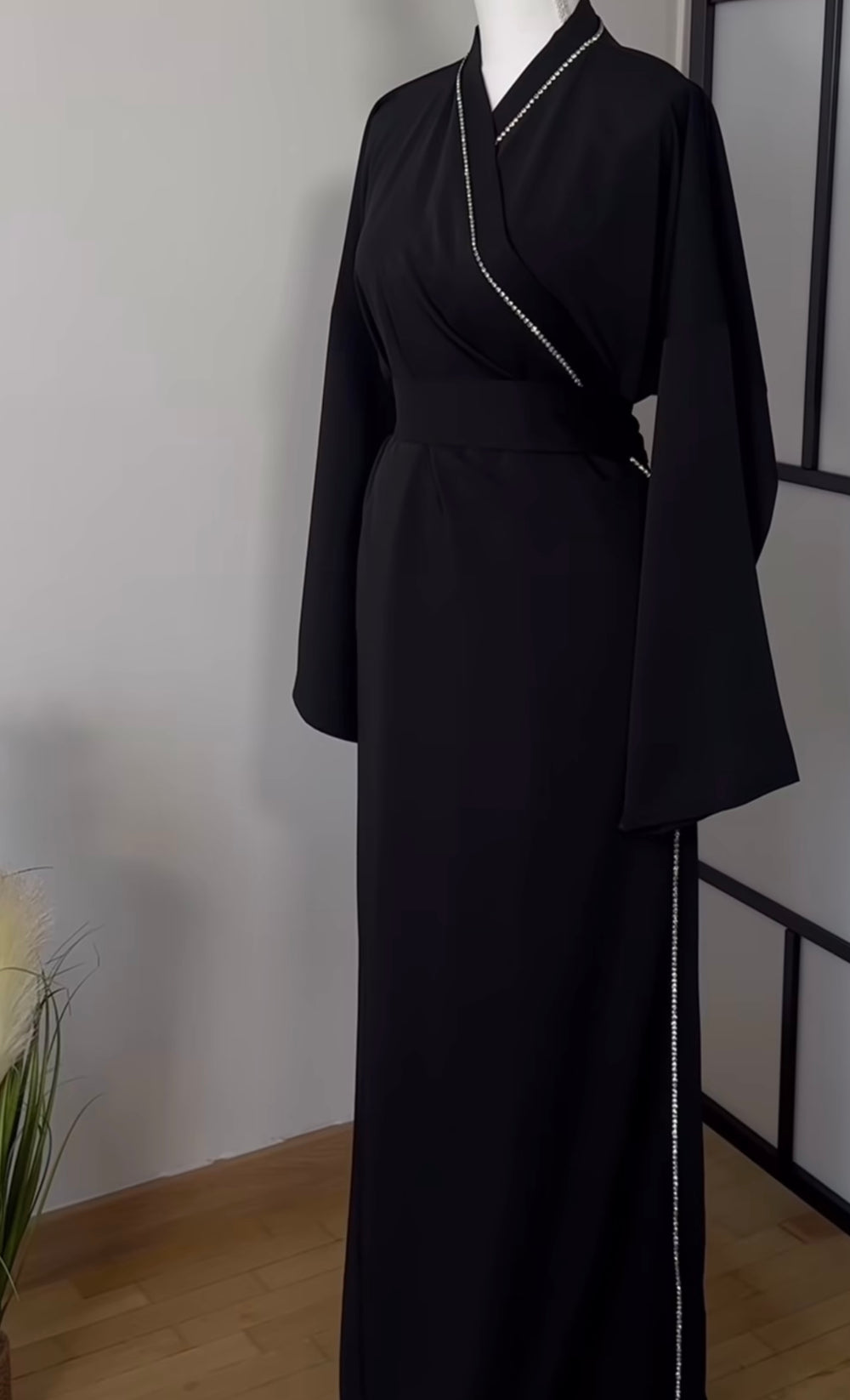 DIAMOND WRAP DRESS