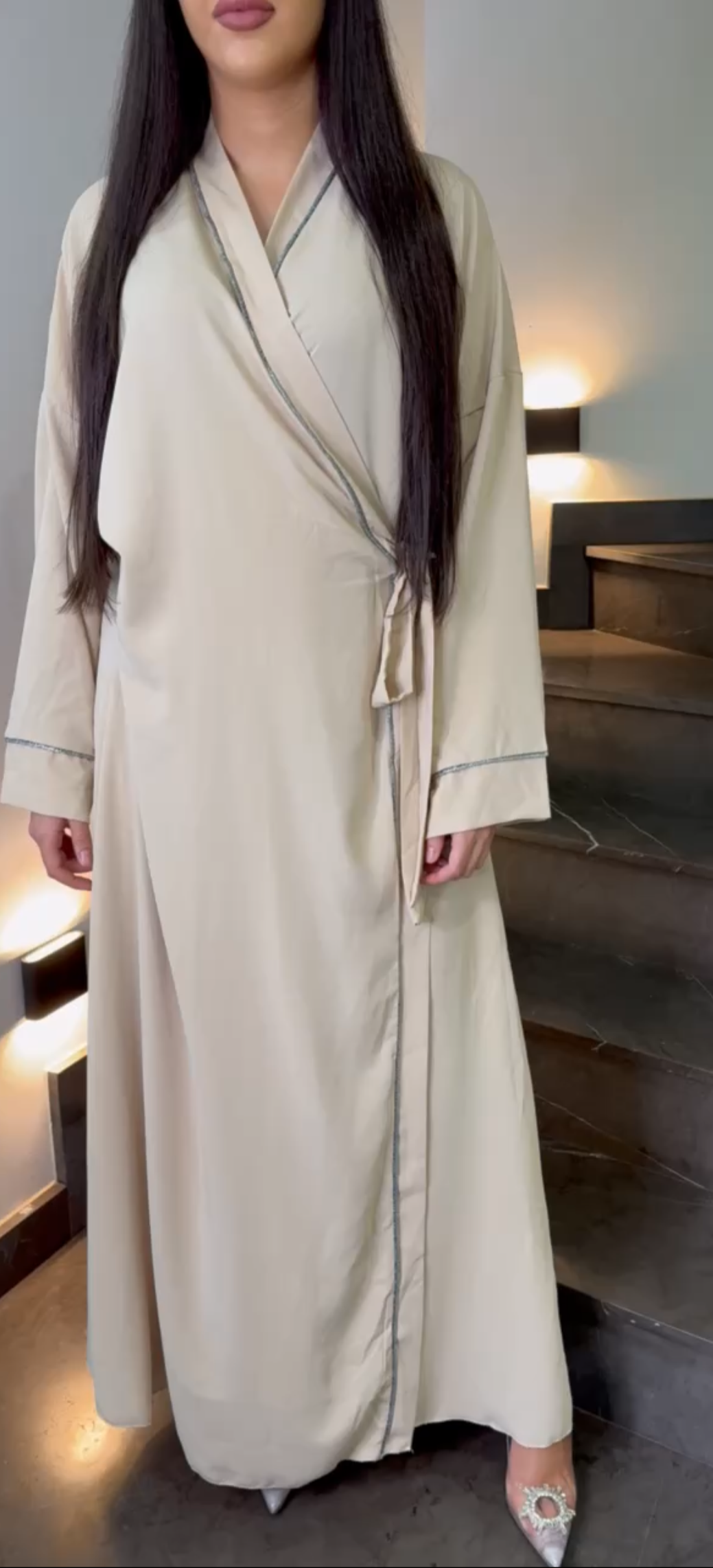 Silver Trim Abaya Wrap